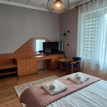 فندق Quartet-quality Restauracja I