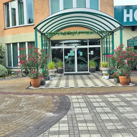 Quartet-quality Restauracja I Pniewy (Greater Poland)