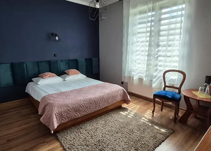 Quartet-quality Restauracja I * Pniewy (Greater Poland)