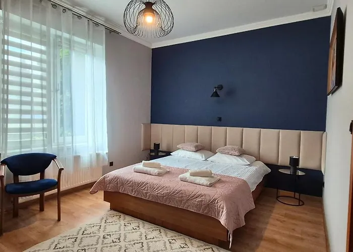 Quartet-quality Restauracja I فندق Pniewy (Greater Poland)